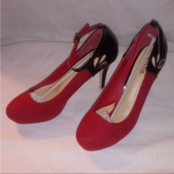 JUST FAB red/black pumps - Picture 2 of 7